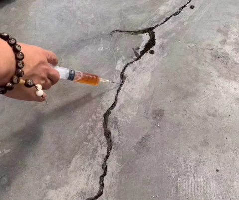 双滦混凝土裂缝修补技术详解​